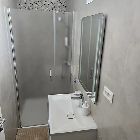 With Parking Space - 14422 * 奥米什