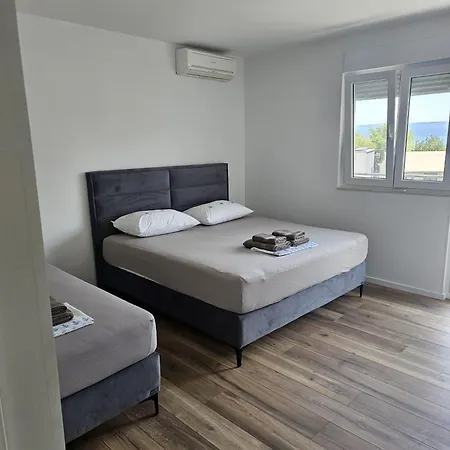 With Parking Space - 14422 公寓