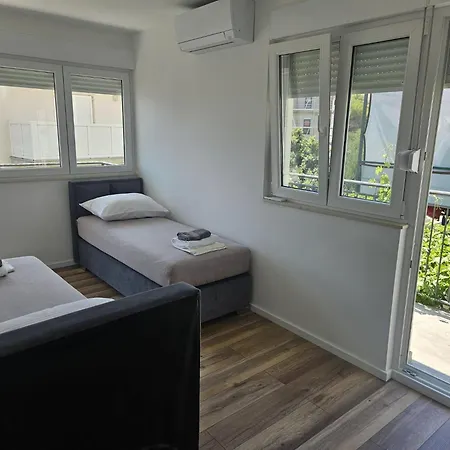 公寓 With Parking Space - 14422 *